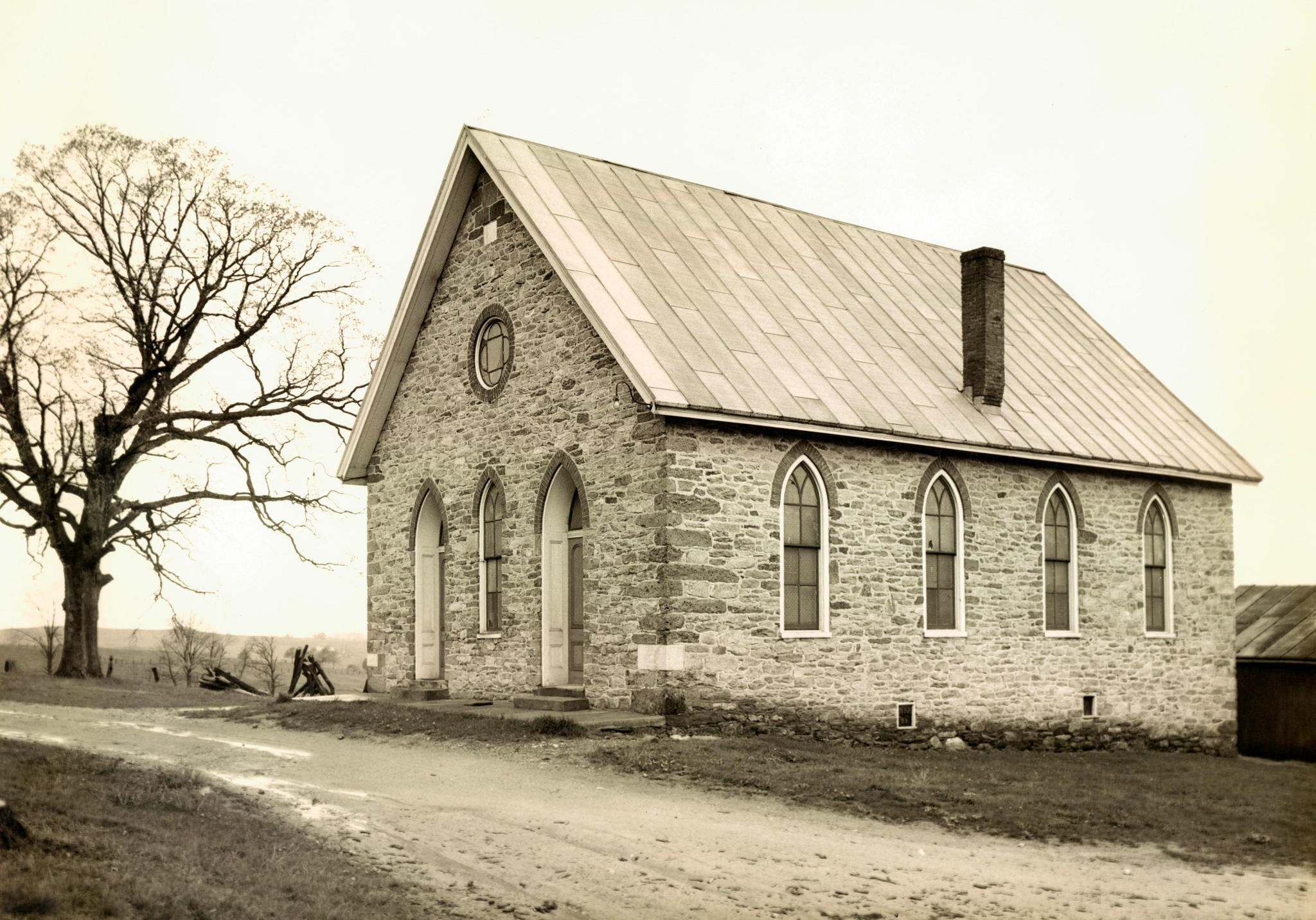A photo of Stone Chapel taken in 1939.