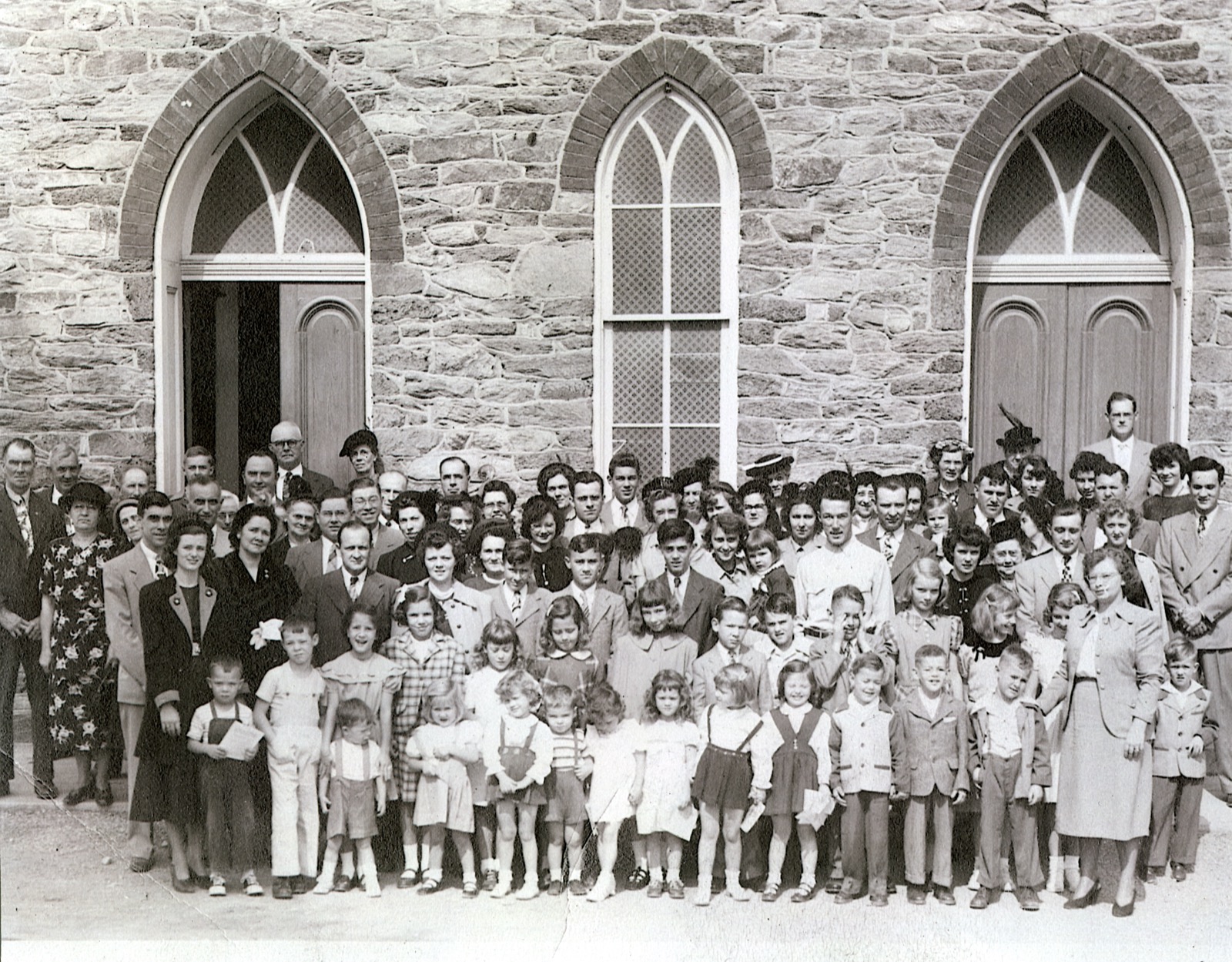 A photo of a Sunday School class, teachers, and parents. Probably taken in the 1950s or very early 60s.